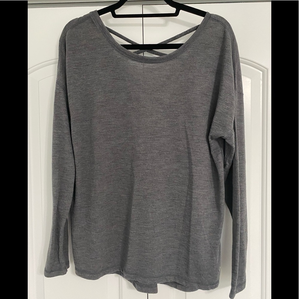 Cross back shirt